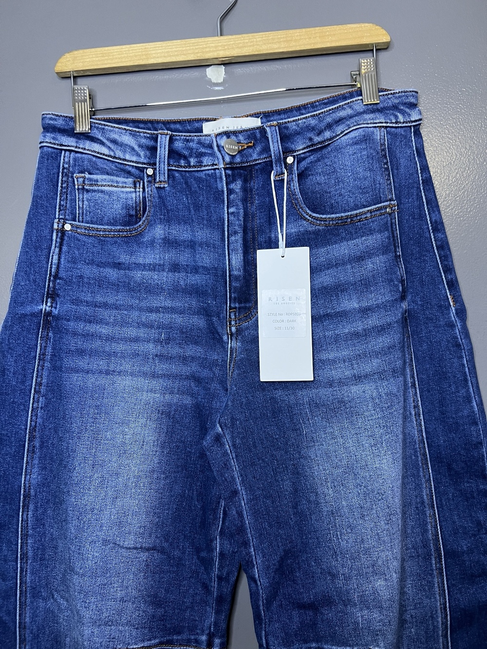 RISEN Tapered Jeans Womens 11/30 Blue Dark Wash High Rise Relaxed Stretch Denim
